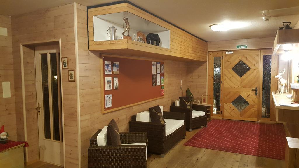 Hotel Mira Sedrun Exterior photo